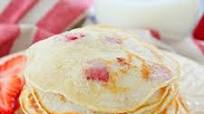 Perfect Strawberry Pancakes Perfect Strawberry Pancakes