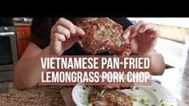 Vietnamese Grilled Lemongrass Pork Chops (Thit Heo Suon Nuong Xa) Vietnamese Grilled Lemongrass Pork Chops (Thit Heo Suon Nuong Xa)