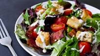 BLT Salad & Croutons BLT Salad & Croutons