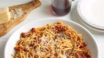 Beef Bolognese with Linguine Beef Bolognese with Linguine