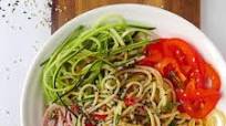 Chinese-style spaghetti salad (凉拌意面) Chinese-style spaghetti salad (凉拌意面)