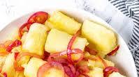 Yuca With Garlic Sauce (Yuca Con Mojo) Yuca With Garlic Sauce (Yuca Con Mojo)