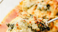 Low-Carb Creamy Spinach Chicken Bake Low-Carb Creamy Spinach Chicken Bake