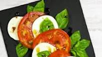 Caprese Salad with Balsamic Glaze Caprese Salad with Balsamic Glaze