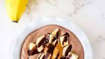 Chunky Monkey Yogurt Bowl | Low Fat, THM E Chunky Monkey Yogurt Bowl | Low Fat, THM E
