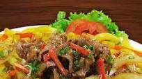 Chế biến nui xào bò ngon miệng cho những buổi Chế biến nui xào bò ngon miệng cho những buổi