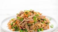 Hawaiian Pulled Pork Fried Rice with Peas and Carrots ready in 15 minutes Hawaiian Pulled Pork Fried Rice with Peas and Carrots ready in 15 minutes