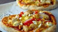 Garlic Herb Chicken Pizzas Garlic Herb Chicken Pizzas
