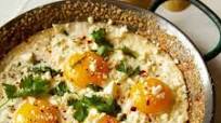 40+ Delicious Breakfast Ideas: Easy Baked Eggs 40+ Delicious Breakfast Ideas: Easy Baked Eggs