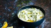 Chunky Low-Carb Cucumber Raita Chunky Low-Carb Cucumber Raita
