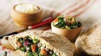 Hummus & Tabouleh Sandwiches Hummus & Tabouleh Sandwiches