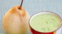 Asian Pear Juice with Basil and Lemon Asian Pear Juice with Basil and Lemon