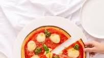 Pesto margherita pizza Pesto margherita pizza