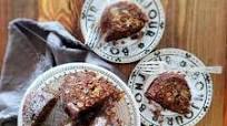 Old-Fashioned Applesauce Walnut Bundt Cake Old-Fashioned Applesauce Walnut Bundt Cake