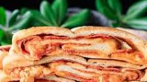 Cheesy Pepperoni Garbage Bread Cheesy Pepperoni Garbage Bread