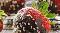 Mediterranean Diet Friendly Chocolate Dipped Strawberries Mediterranean Diet Friendly Chocolate Dipped Strawberries