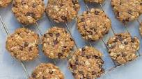 Chocolate chip oat date cookies Chocolate chip oat date cookies