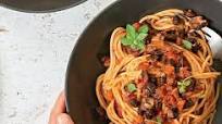 Black Bean Spaghetti Bolognese Black Bean Spaghetti Bolognese