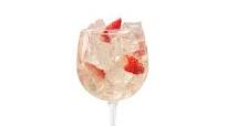 Absolut Juice Strawberry and Tonic Absolut Juice Strawberry and Tonic