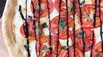 Caprese Pizza Caprese Pizza