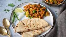 Aloo Gajar Matar (Indian Potatoes, Carrots & Peas) Aloo Gajar Matar (Indian Potatoes, Carrots & Peas)