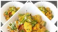 🥗Aloo Gobhi🥗 (cauliflower and potato curry) 🥗Aloo Gobhi🥗 (cauliflower and potato curry)