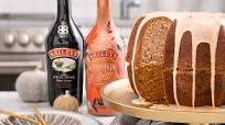 Baileys Pumpkin Spice and Original Irish Cream Bundt Cake Baileys Pumpkin Spice and Original Irish Cream Bundt Cake