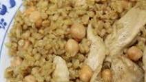 Bulgur Chickpea Pilaf with Chicken (Burghul Bidfeen) Bulgur Chickpea Pilaf with Chicken (Burghul Bidfeen)