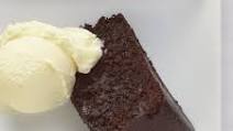 Amazing Slow Cooker Chocolate Cake Amazing Slow Cooker Chocolate Cake