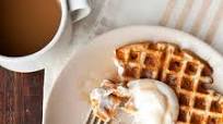 Waffles with Salted Caramel Sauce Waffles with Salted Caramel Sauce