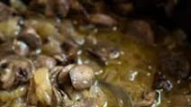 Slow Cooker Herbed Mushrooms and Onions Slow Cooker Herbed Mushrooms and Onions