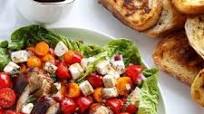 Grilled Balsamic Chicken and Avocado Bruschetta Salad Grilled Balsamic Chicken and Avocado Bruschetta Salad
