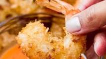 Crispy Coconut Shrimp (Air Fryer + Fried) Crispy Coconut Shrimp (Air Fryer + Fried)