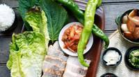 Korean Pork-Belly Wraps (Bo Ssam) Korean Pork-Belly Wraps (Bo Ssam)