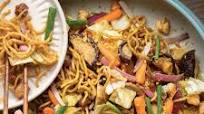 Pancit (Filipino Stir-Fried Noodles) Pancit (Filipino Stir-Fried Noodles)
