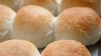 Cheesy Cranberry Stuffed Rolls Cheesy Cranberry Stuffed Rolls