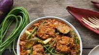 Kare Kare (Filipino Oxtail, Vegetable & Peanut Sauce Stew) Kare Kare (Filipino Oxtail, Vegetable & Peanut Sauce Stew)