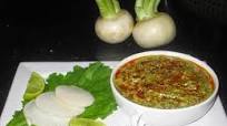Mooli Ke Patton Ka Saag / Radish Greens Curry Mooli Ke Patton Ka Saag / Radish Greens Curry