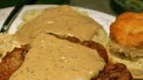Southern Fried Pork Chops with Country Gravy Southern Fried Pork Chops with Country Gravy