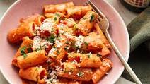Creamy Tomato Rigatoni Creamy Tomato Rigatoni