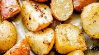 Crispy Air Fryer Potatoes with Herb Butter Crispy Air Fryer Potatoes with Herb Butter