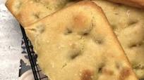 Focaccia genovese con lievito madre Focaccia genovese con lievito madre
