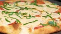 Margherita Pizza with Garlic Butter Crust Margherita Pizza with Garlic Butter Crust