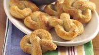 Mini Soft Pretzels and Dip Mini Soft Pretzels and Dip