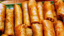 Lumpia (Filipino spring rolls) Lumpia (Filipino spring rolls)
