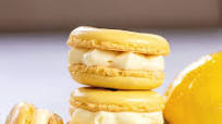Lemon Macarons Lemon Macarons