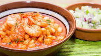 Pozole de camarones mexicano Pozole de camarones mexicano