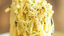 Parmesan Garlic Spaghetti Parmesan Garlic Spaghetti