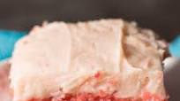 Easy Strawberry Buttercream Recipe Easy Strawberry Buttercream Recipe