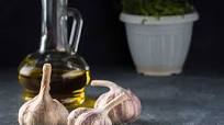 Garlic Infused Olive Oil Garlic Infused Olive Oil